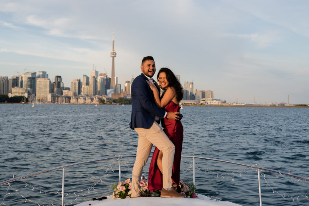 Surprise Boat Proposal Lake Ontario, Toronto - Photographer Lauren Newman