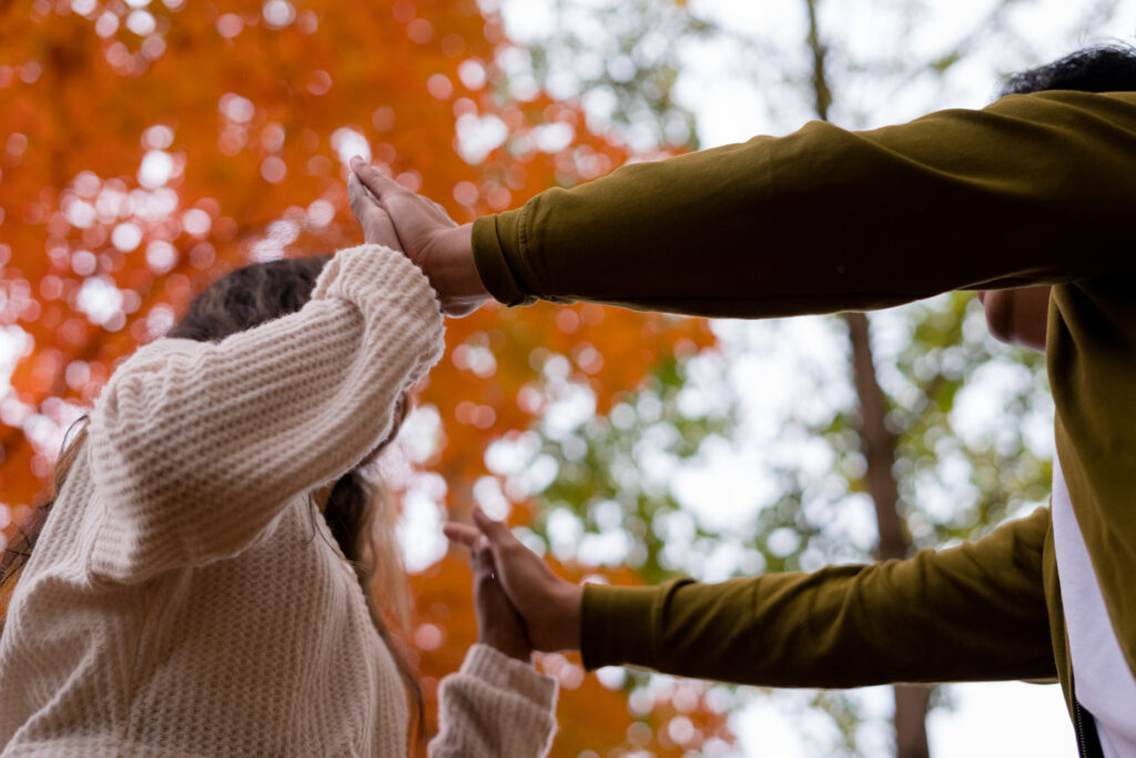 Surprise Fall Proposal Engagement Photos Guildwood Park - Photographer, Lauren Newman