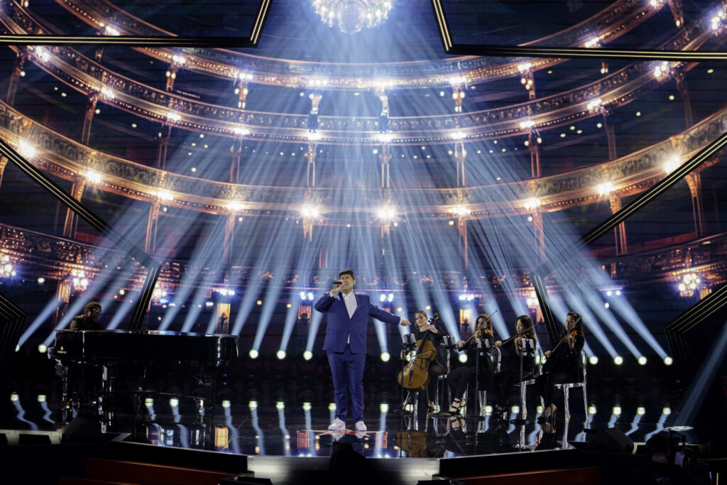 Eshan Sobti contestant performs on stage of Canadas Got Talent